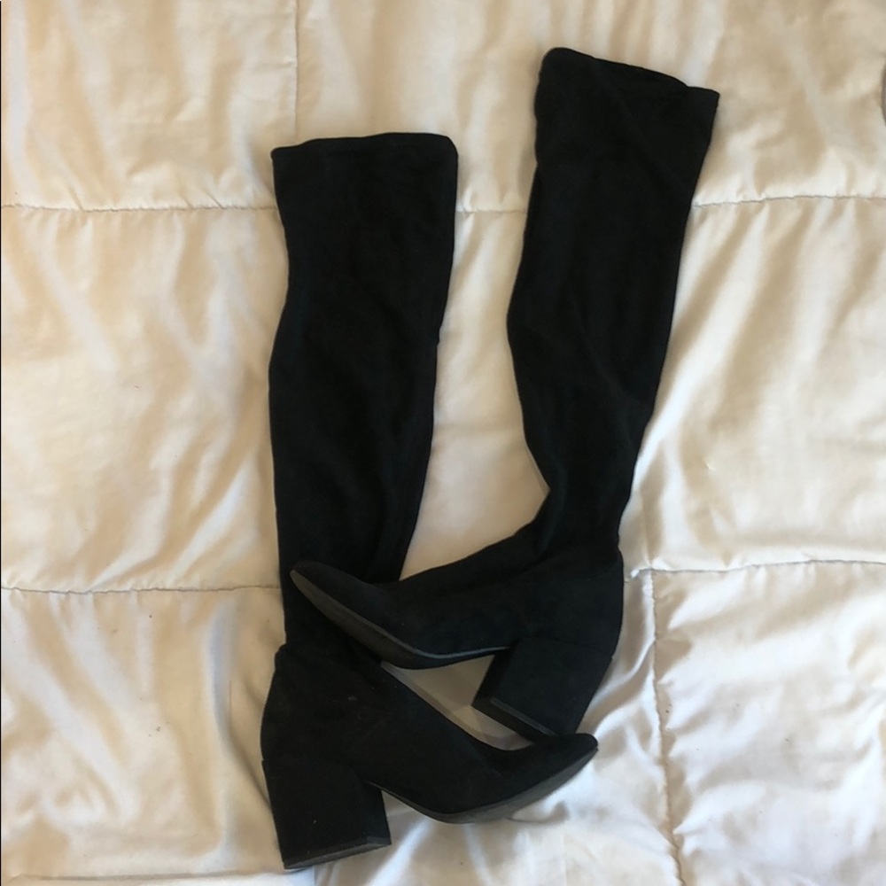 black knee high dolce vita boots